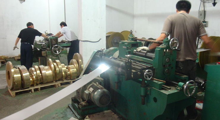 由拔樁機(jī)專(zhuān)業(yè)提供商為您提供等服務(wù) 由拔樁機(jī)專(zhuān)業(yè)提供商為您提供等服務(wù)